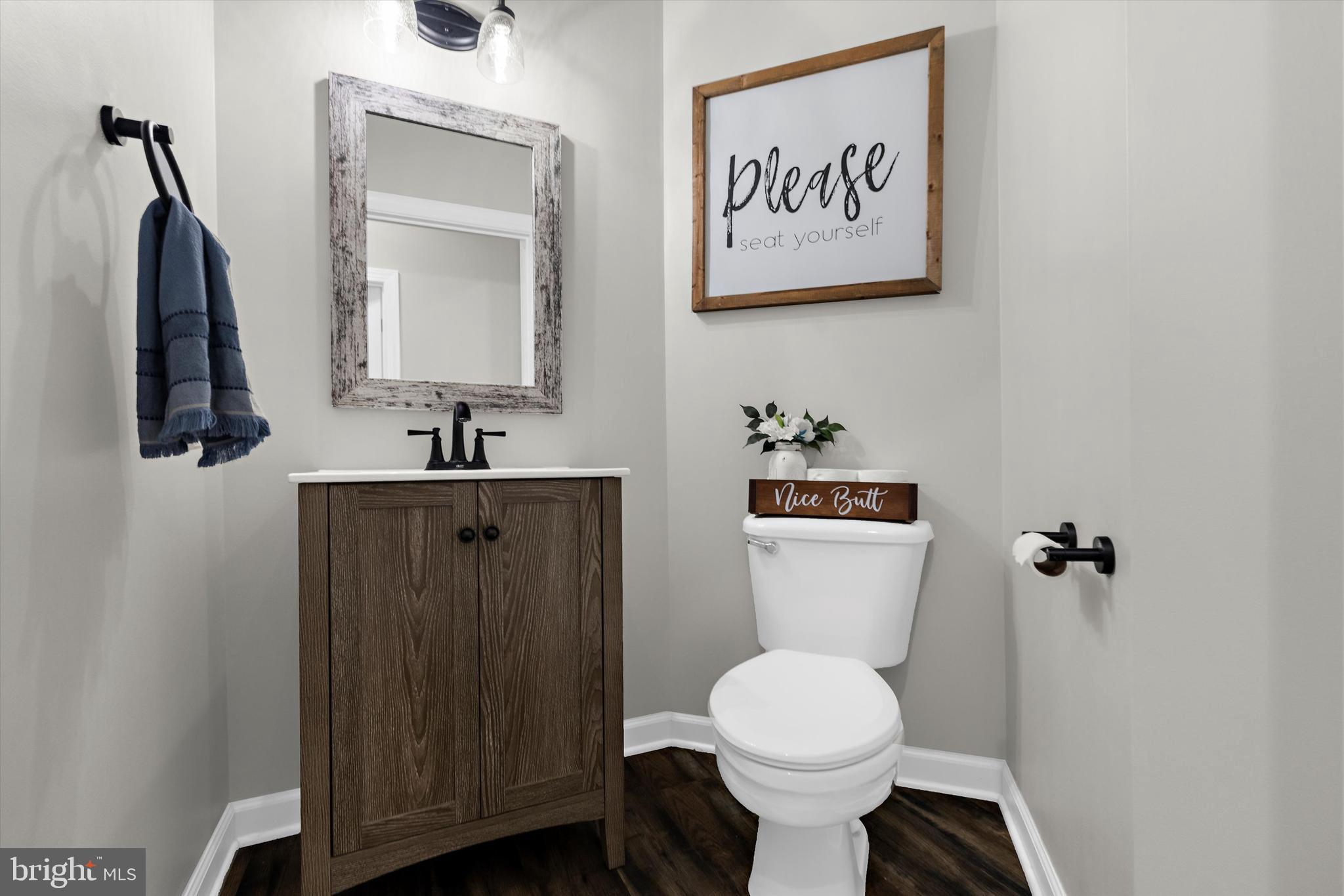 LAKELANDS - Residential