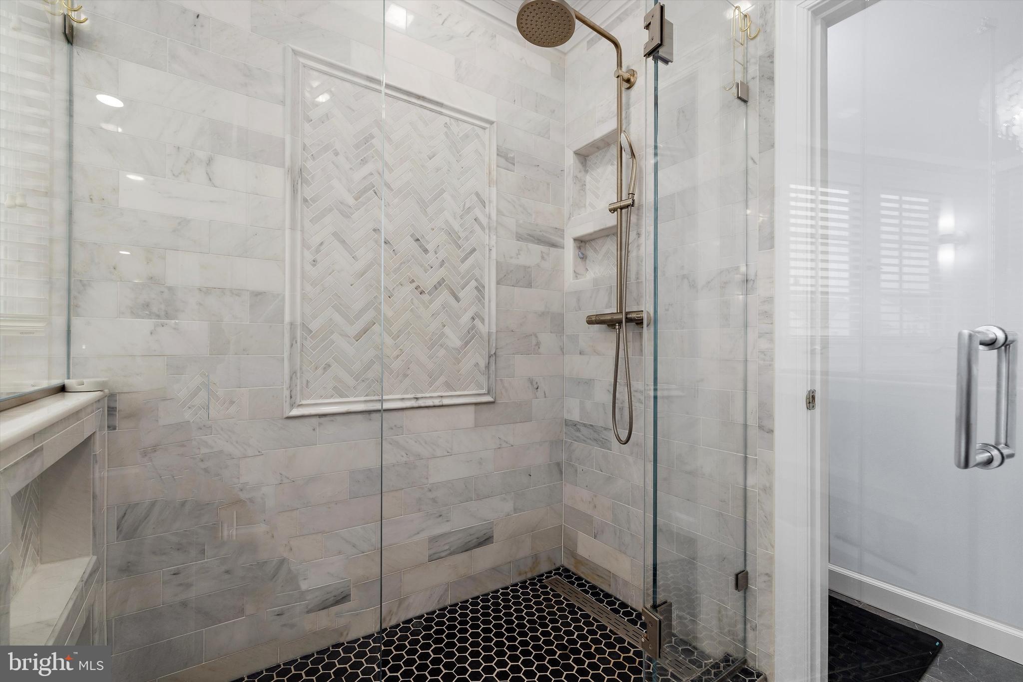 LAKELANDS - Residential