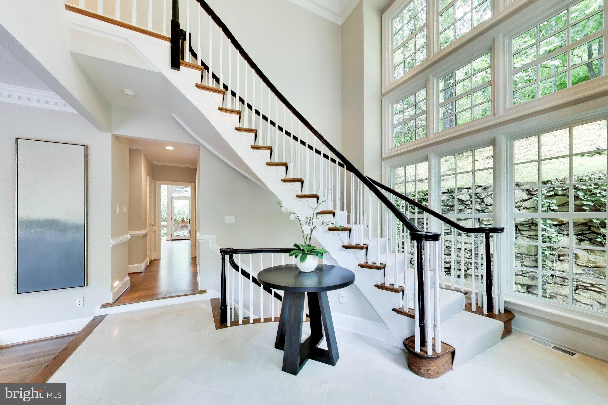 8039 QUARRY RIDGE WAY