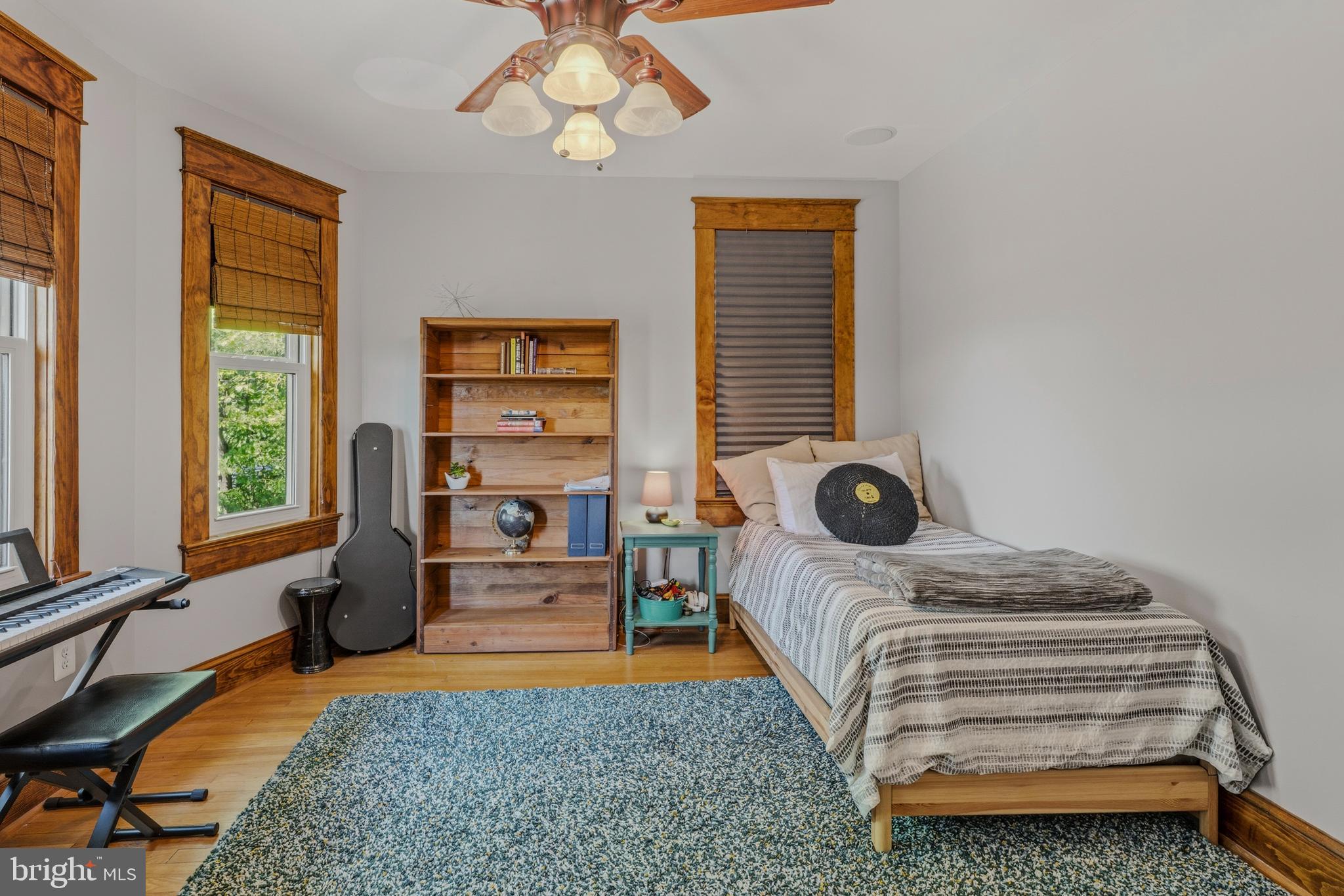 LAURAVILLE HISTORIC DISTRICT - Residential
