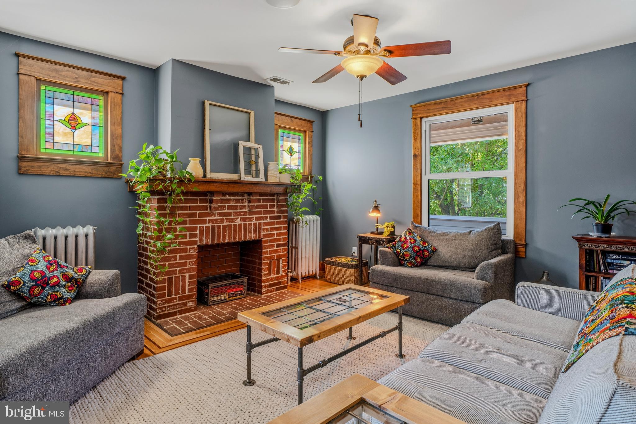 LAURAVILLE HISTORIC DISTRICT - Residential
