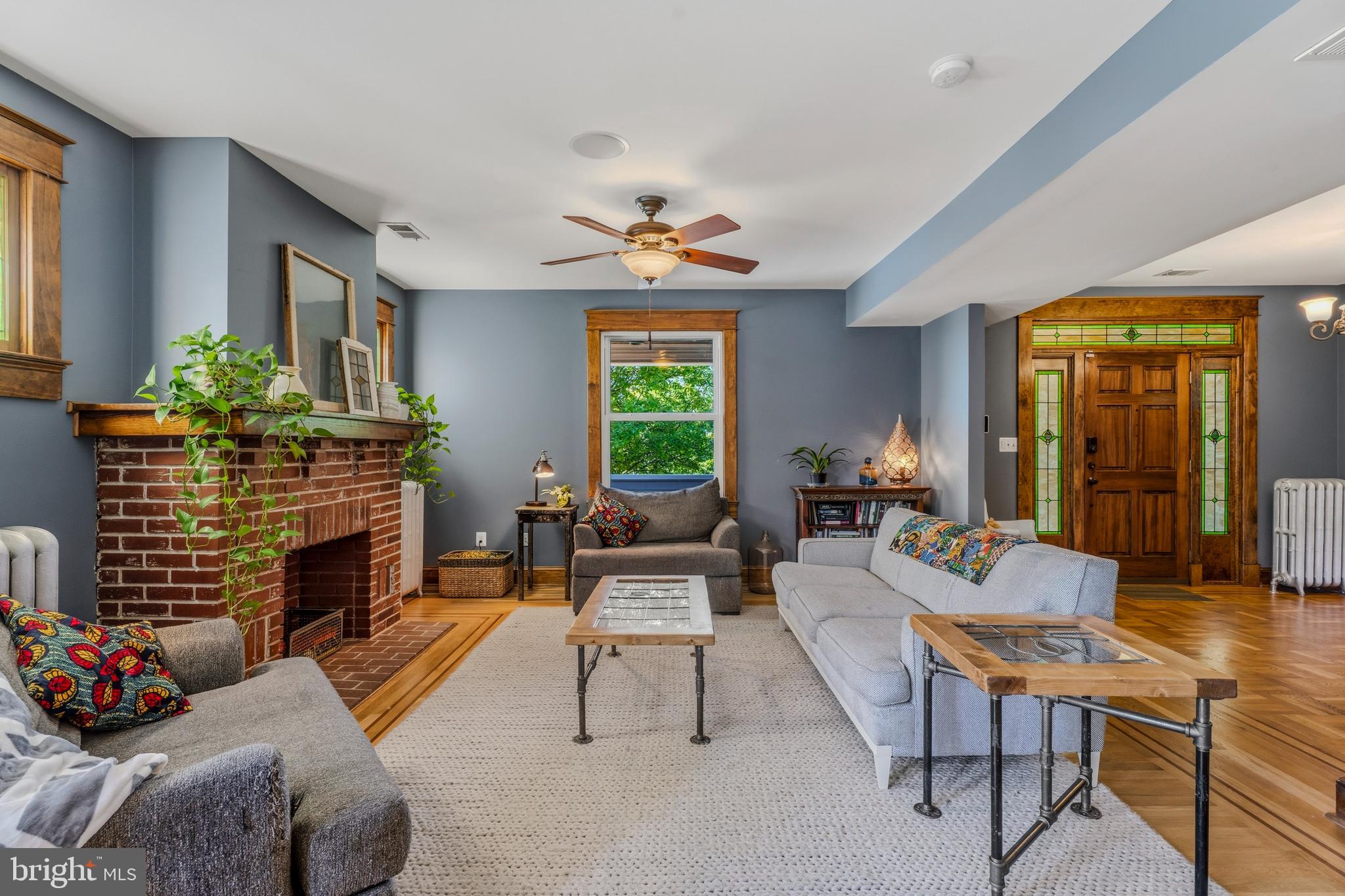 LAURAVILLE HISTORIC DISTRICT - Residential
