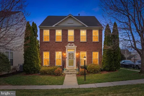 17037 Loftridge Lane, Gainesville, VA 20155 - #: VAPW2112398