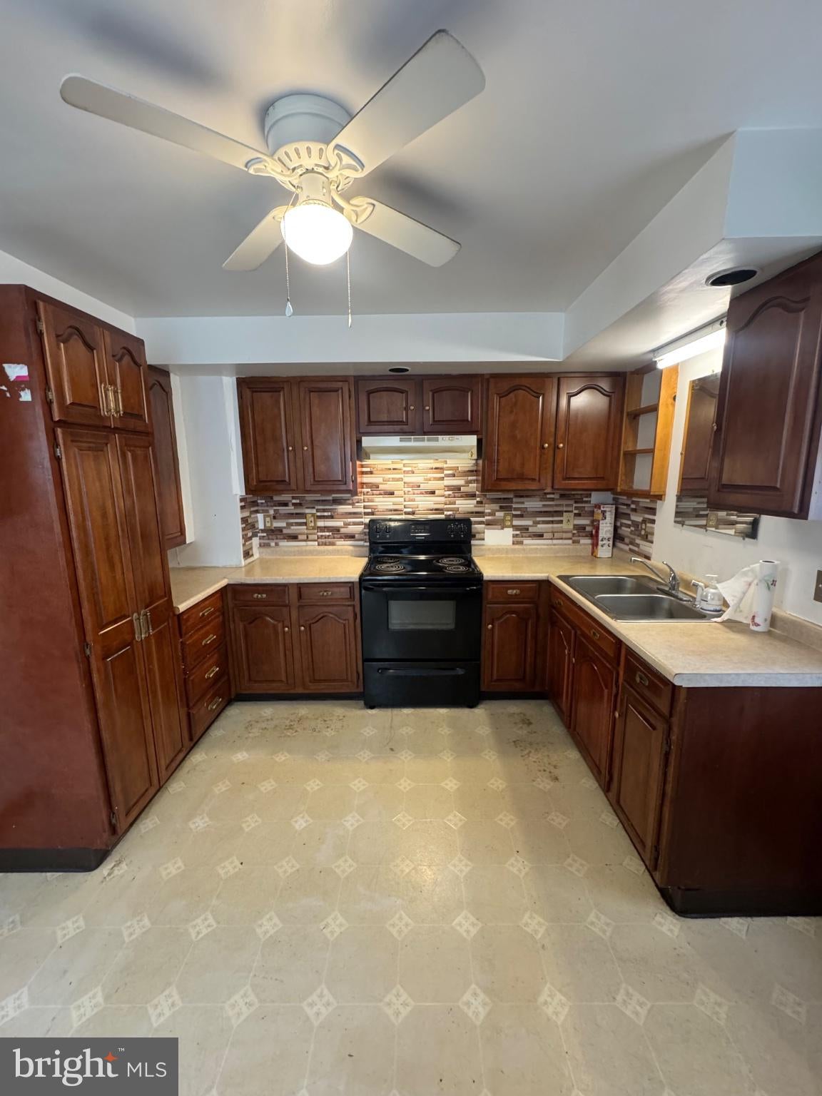 31 LOWER BEECHWOOD AVENUE