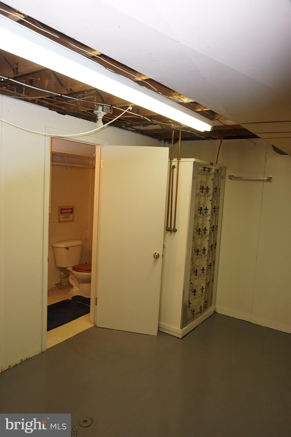 WEST YORK - Residential