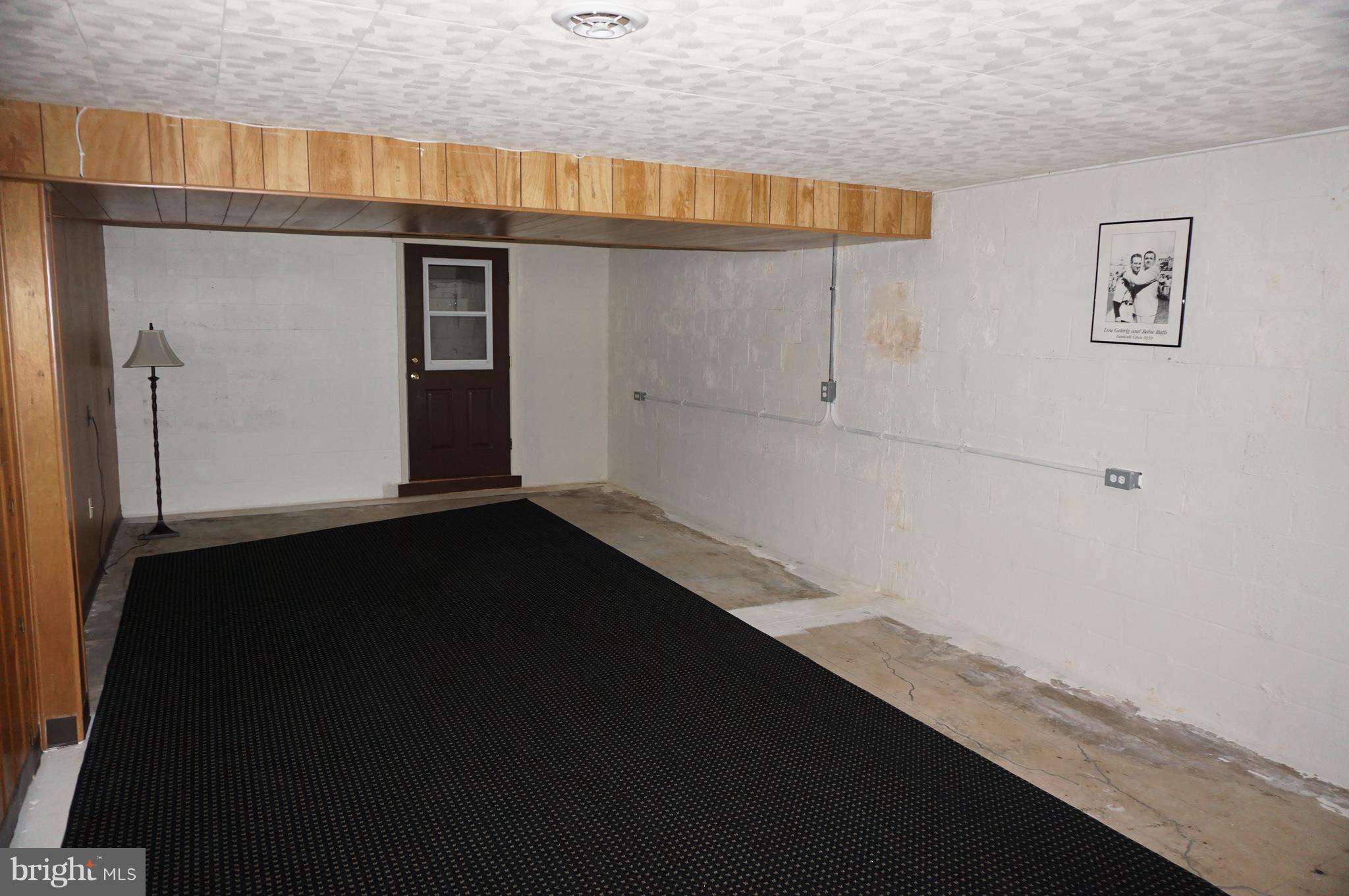 WEST YORK - Residential