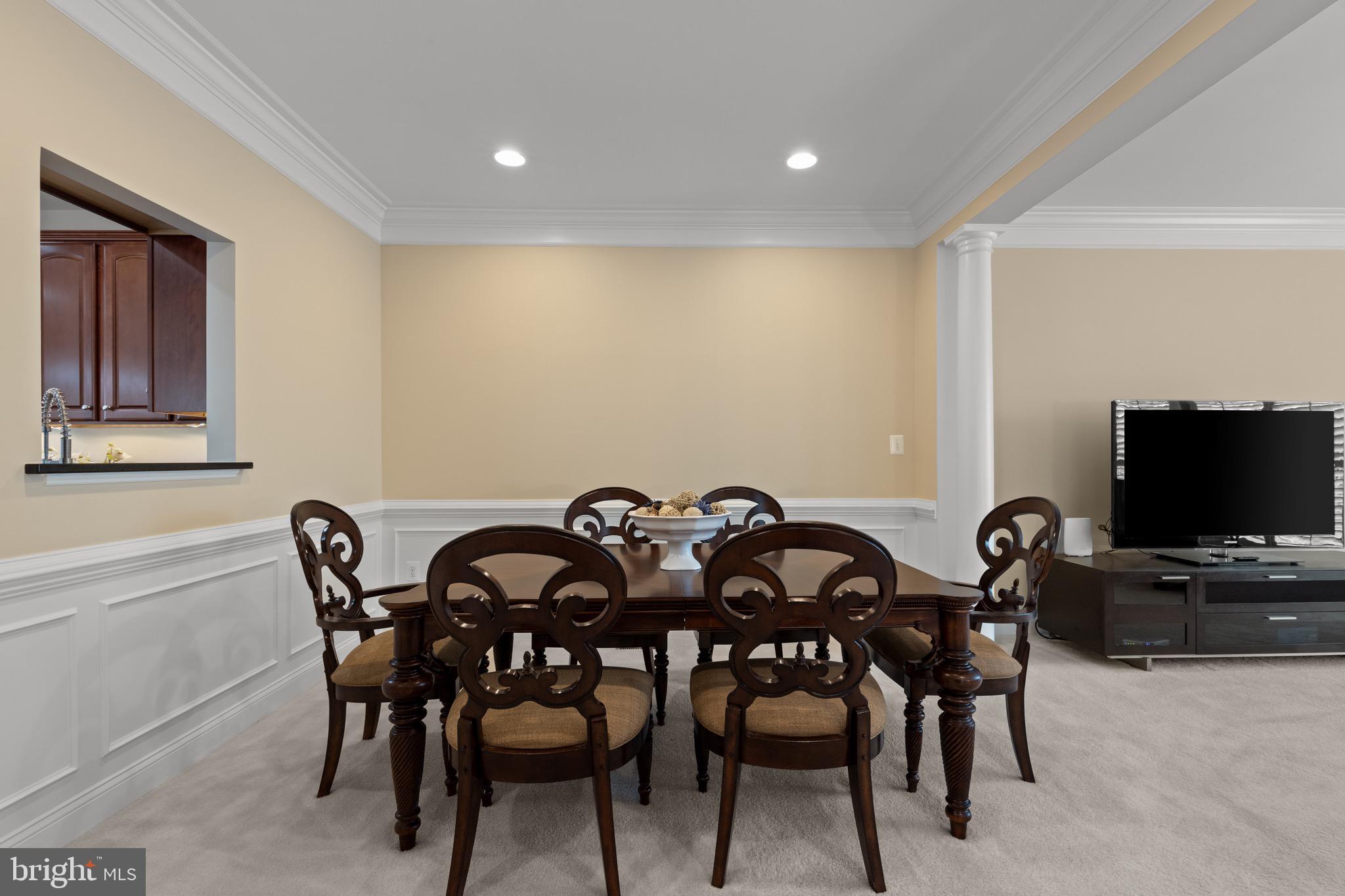 BRADDOCK CORNER - Residential