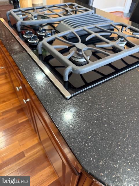 BRADDOCK CORNER - Residential