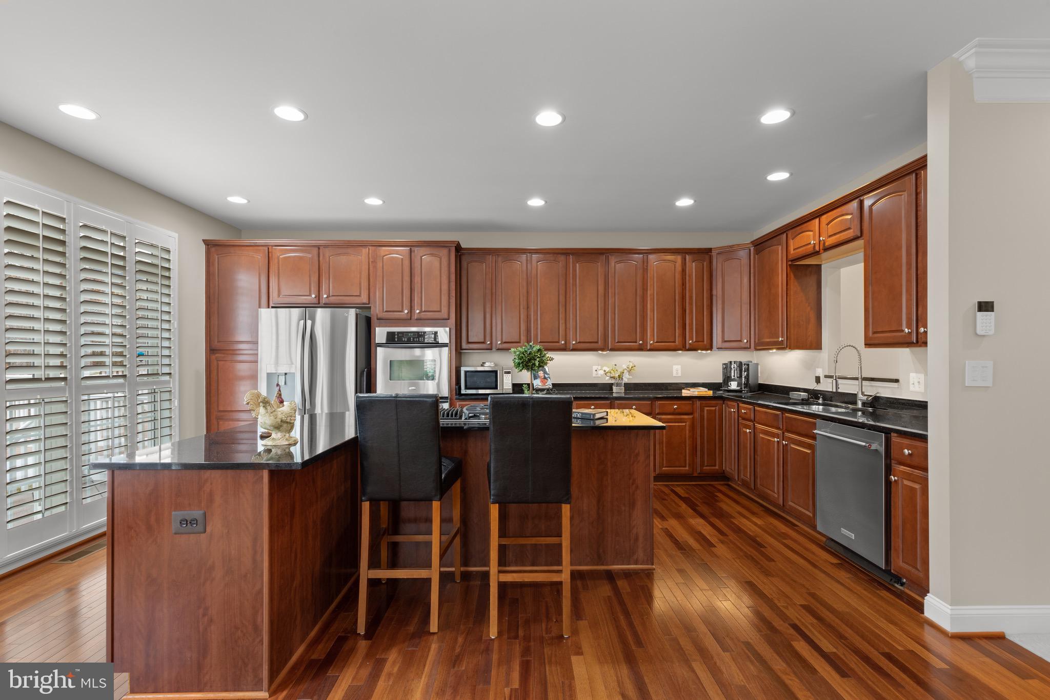 BRADDOCK CORNER - Residential