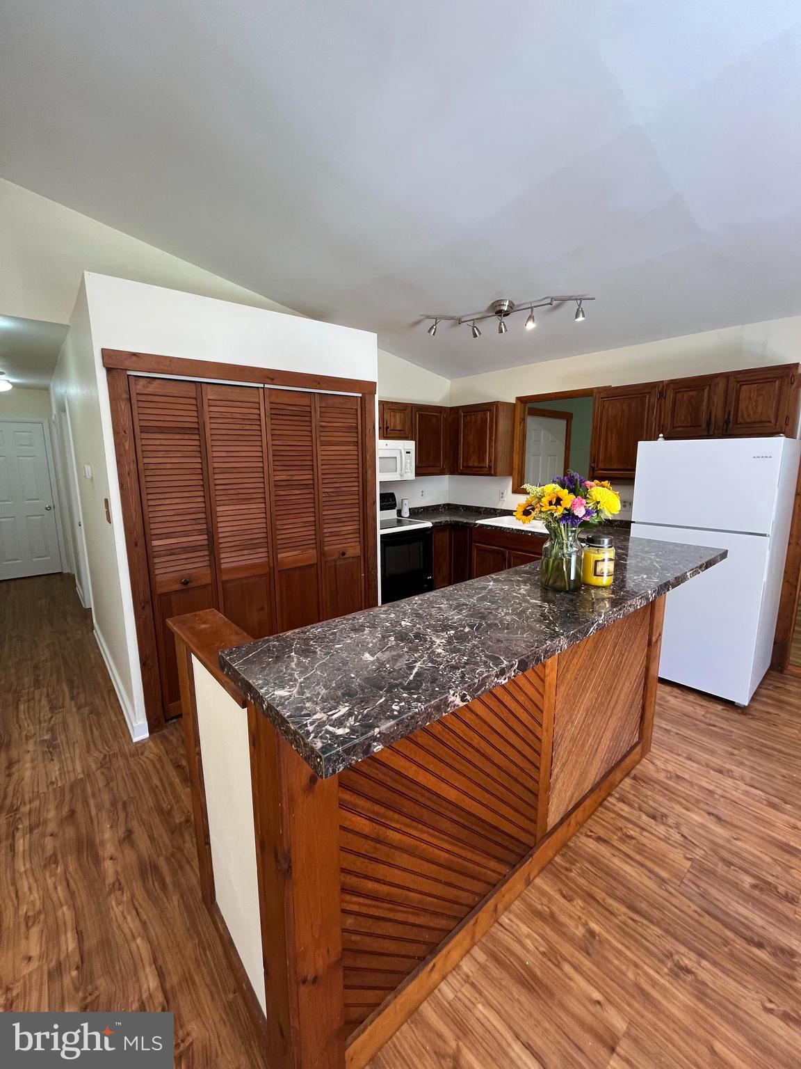 OCEAN PINES - Residential