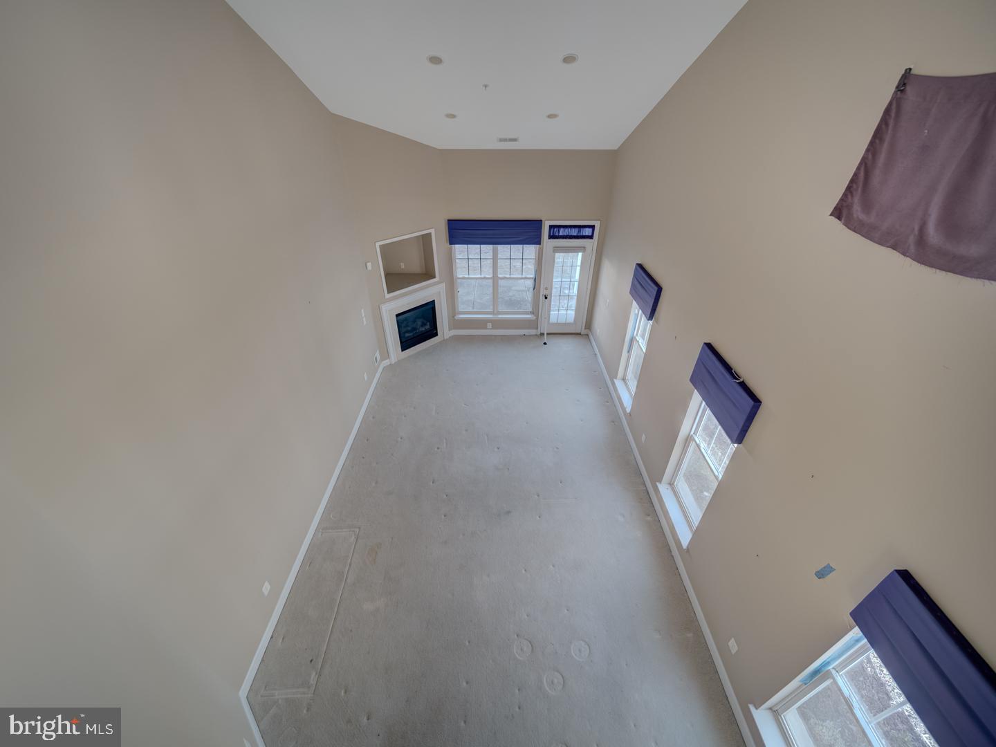 PINES OF LAUREL-PLAT 13- - Residential