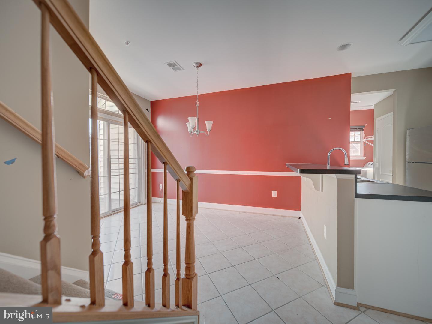 PINES OF LAUREL-PLAT 13- - Residential