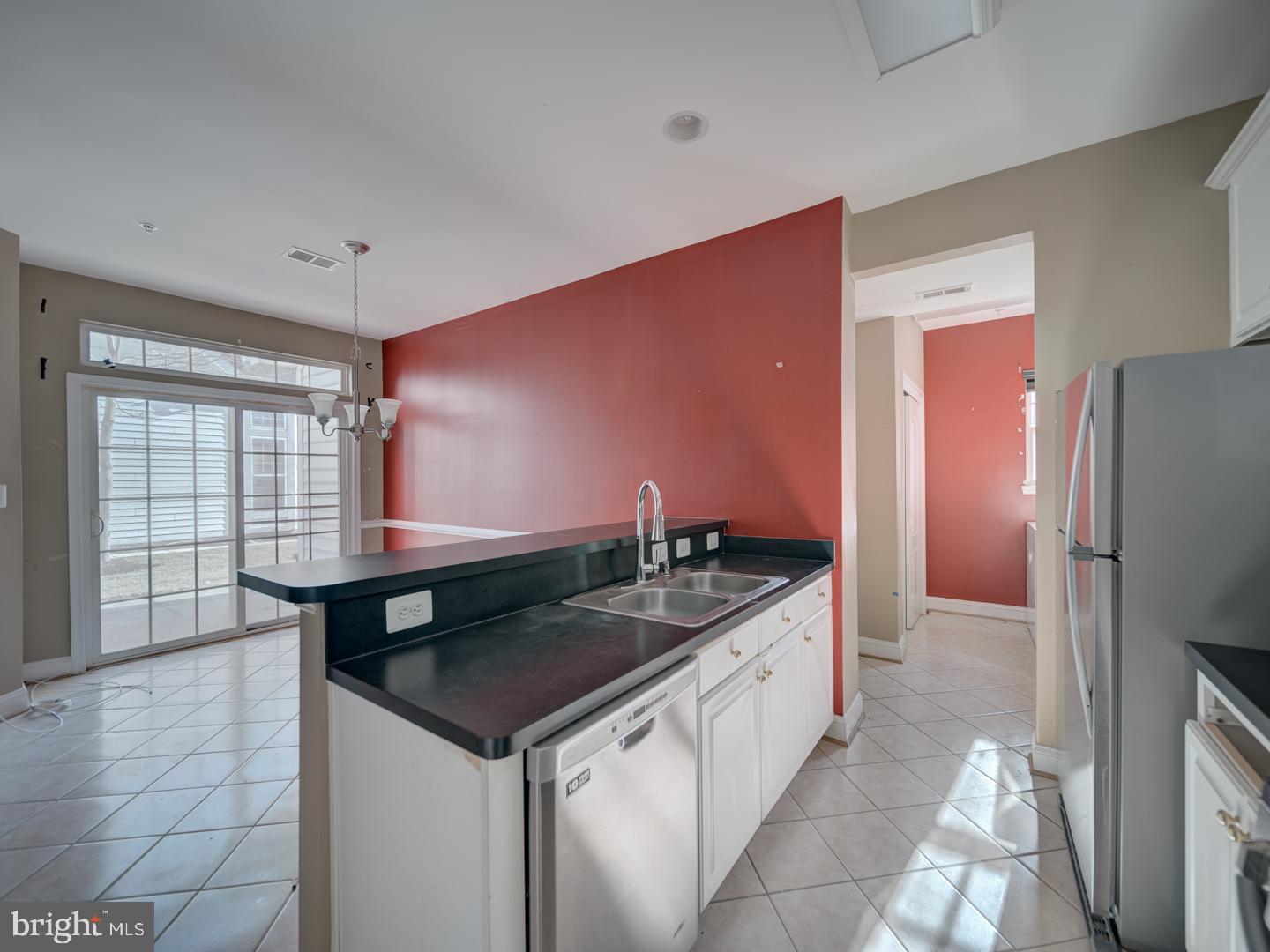 PINES OF LAUREL-PLAT 13- - Residential