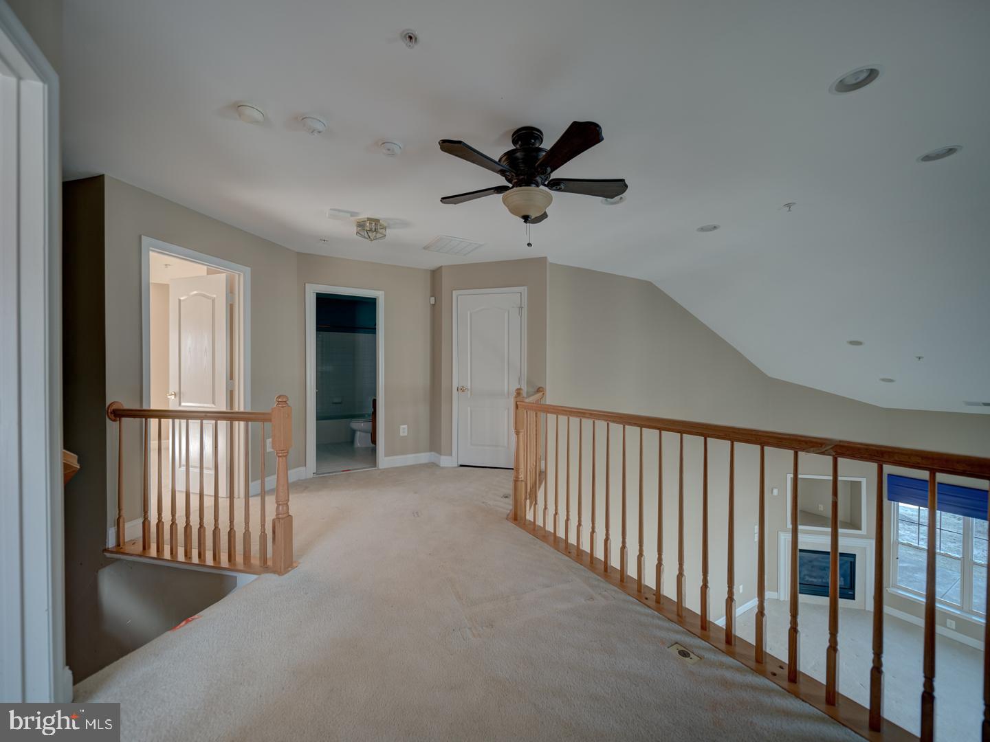 PINES OF LAUREL-PLAT 13- - Residential