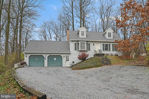 Photo of 365 WHITEHALL RD, REINHOLDS, PA 17569 (MLS # PALA2028680)