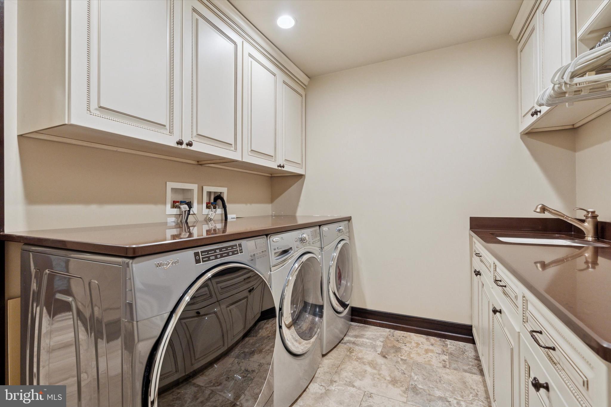 THE RESERVE - Residential