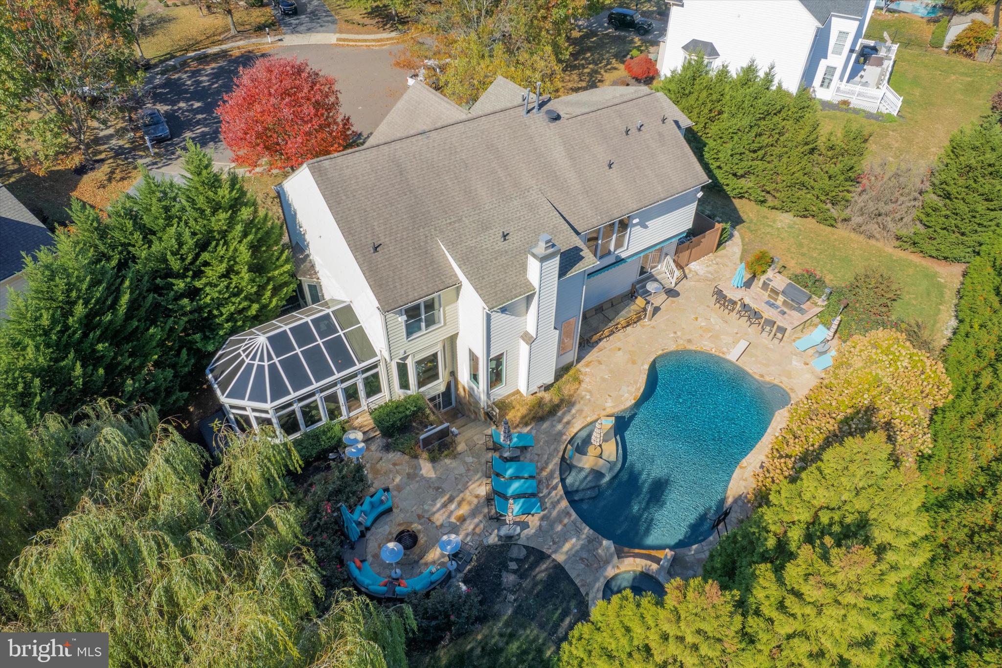 3 APPLEWOOD DRIVE