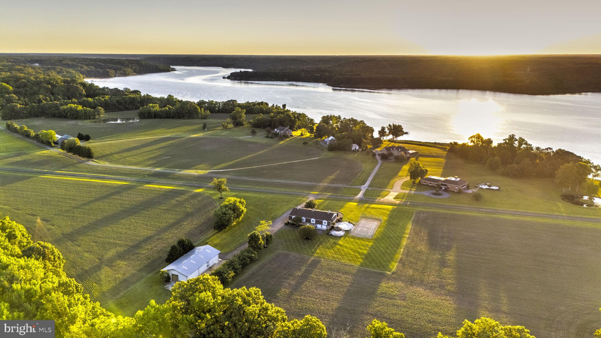 9100 LANSEAIR FARM
