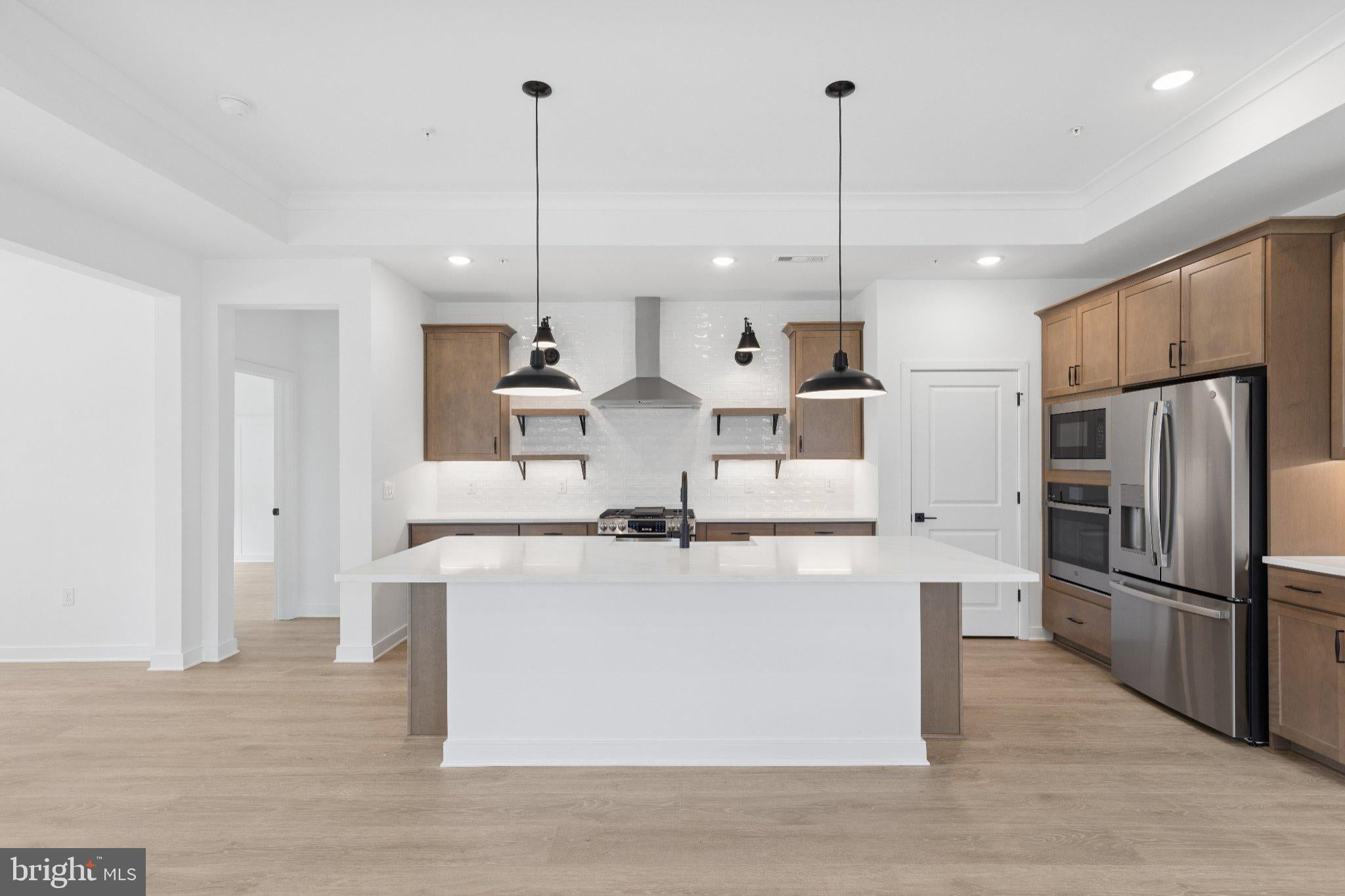 247 REDSTART DRIVE