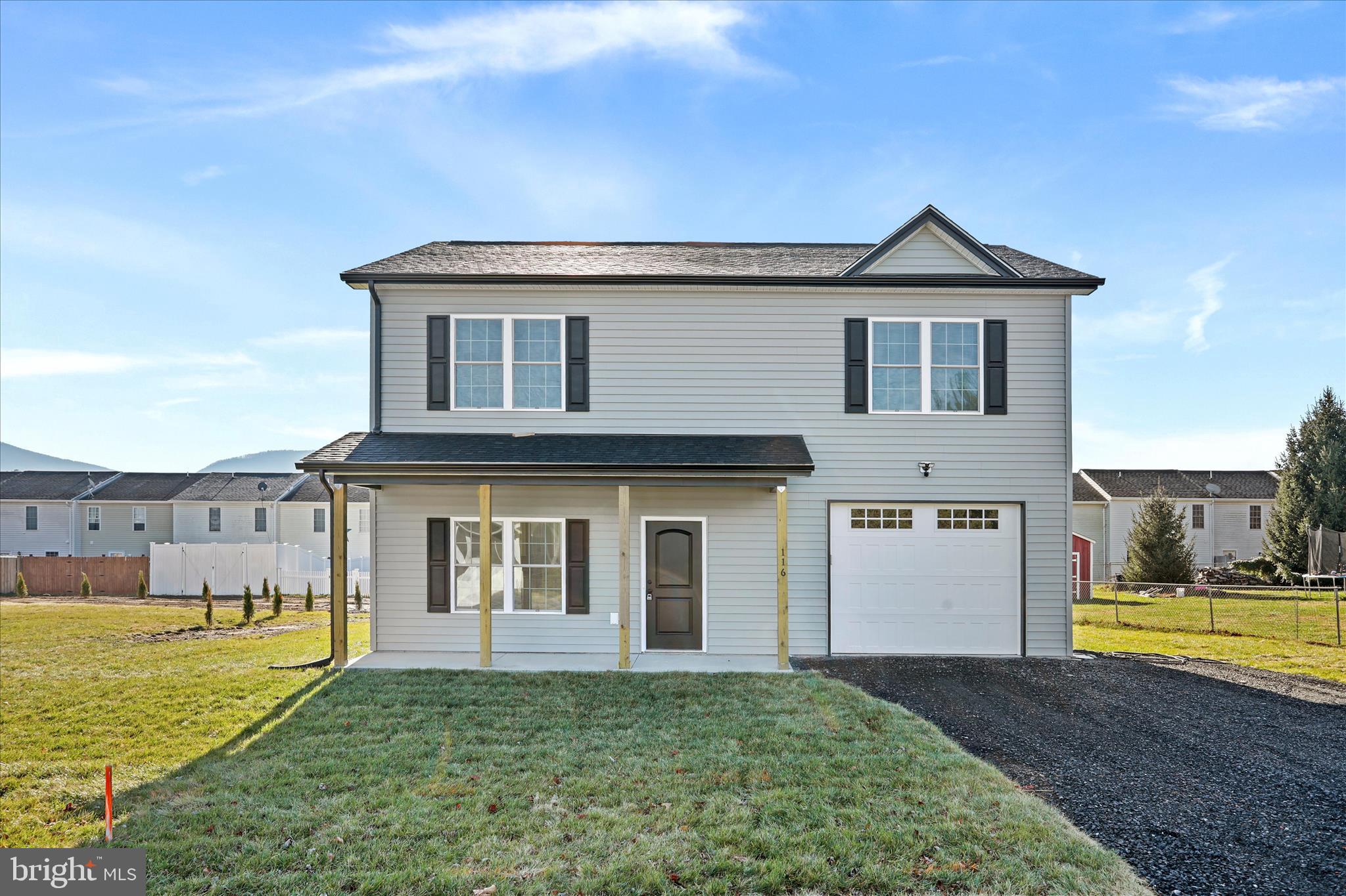 STONEY CREEK - Residential Lease