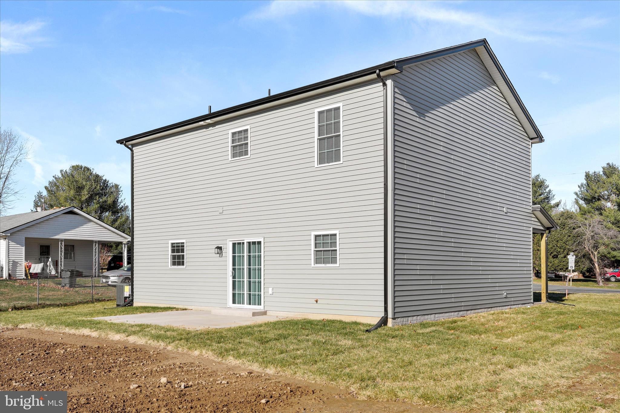 STONEY CREEK - Residential Lease