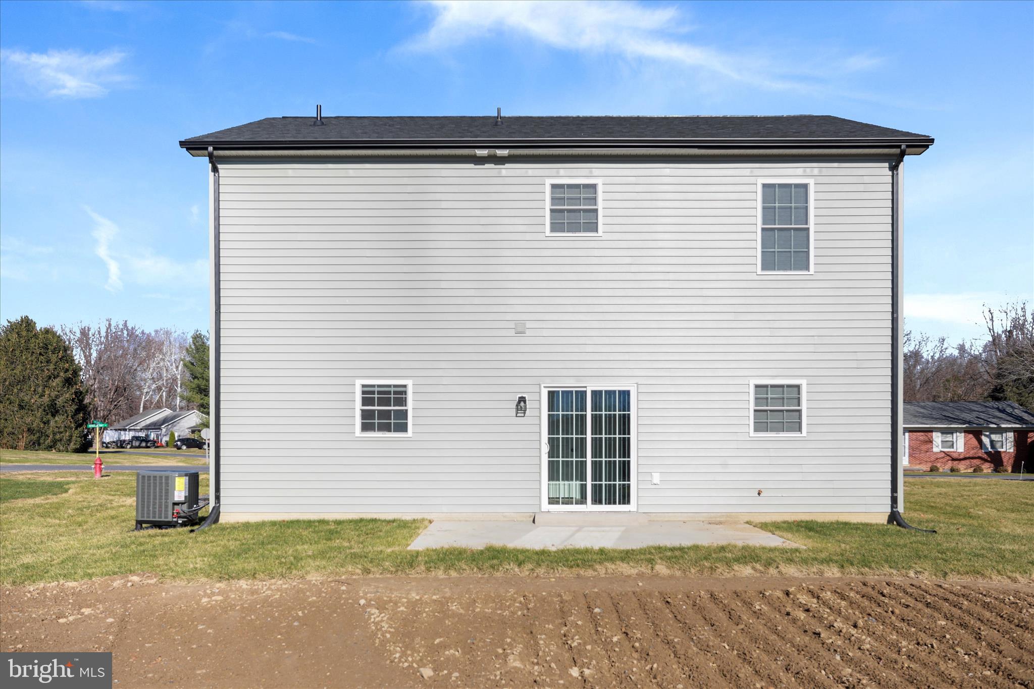 STONEY CREEK - Residential Lease