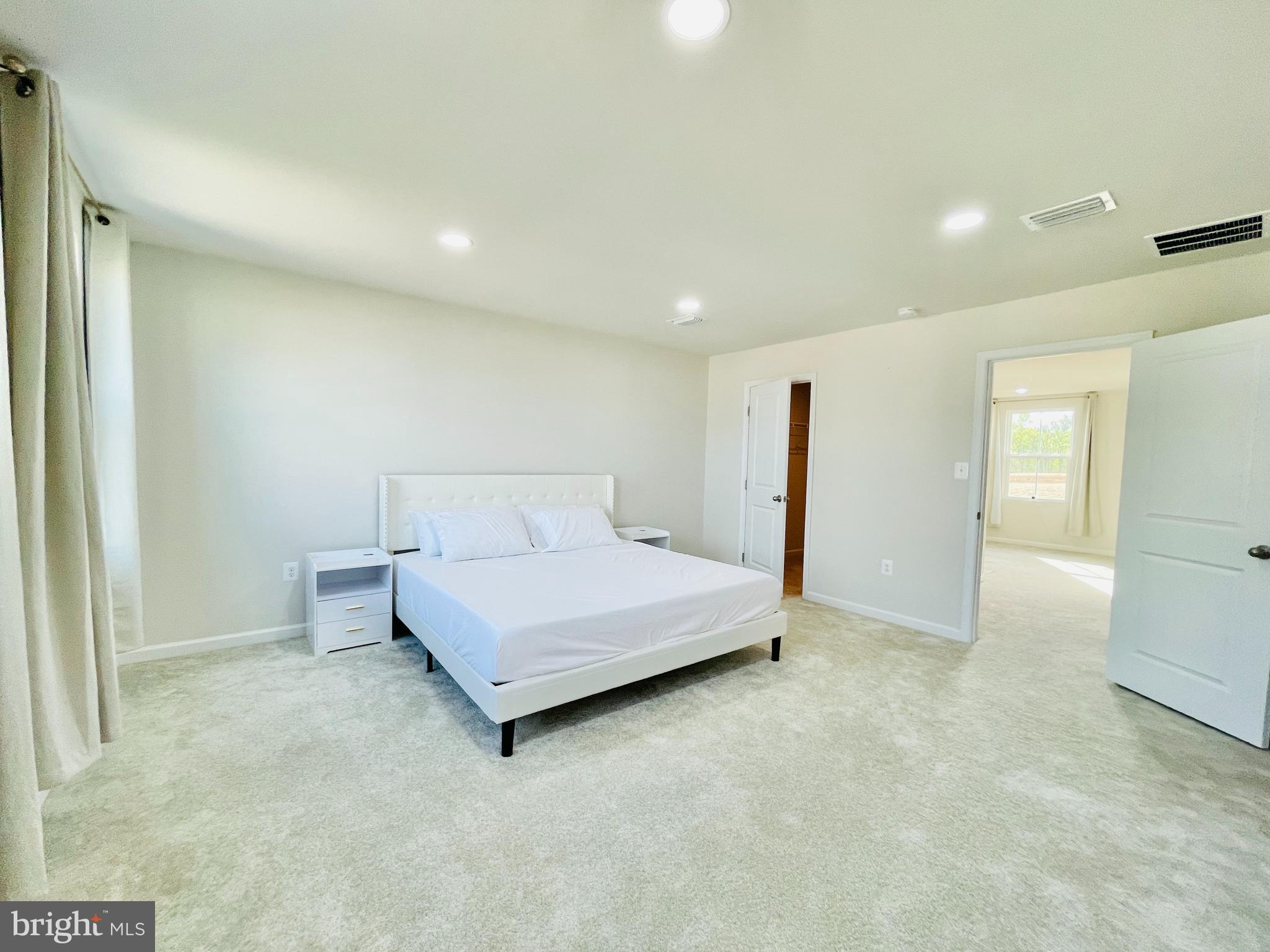 POTOMAC CHURCH FARMS - Residential Lease