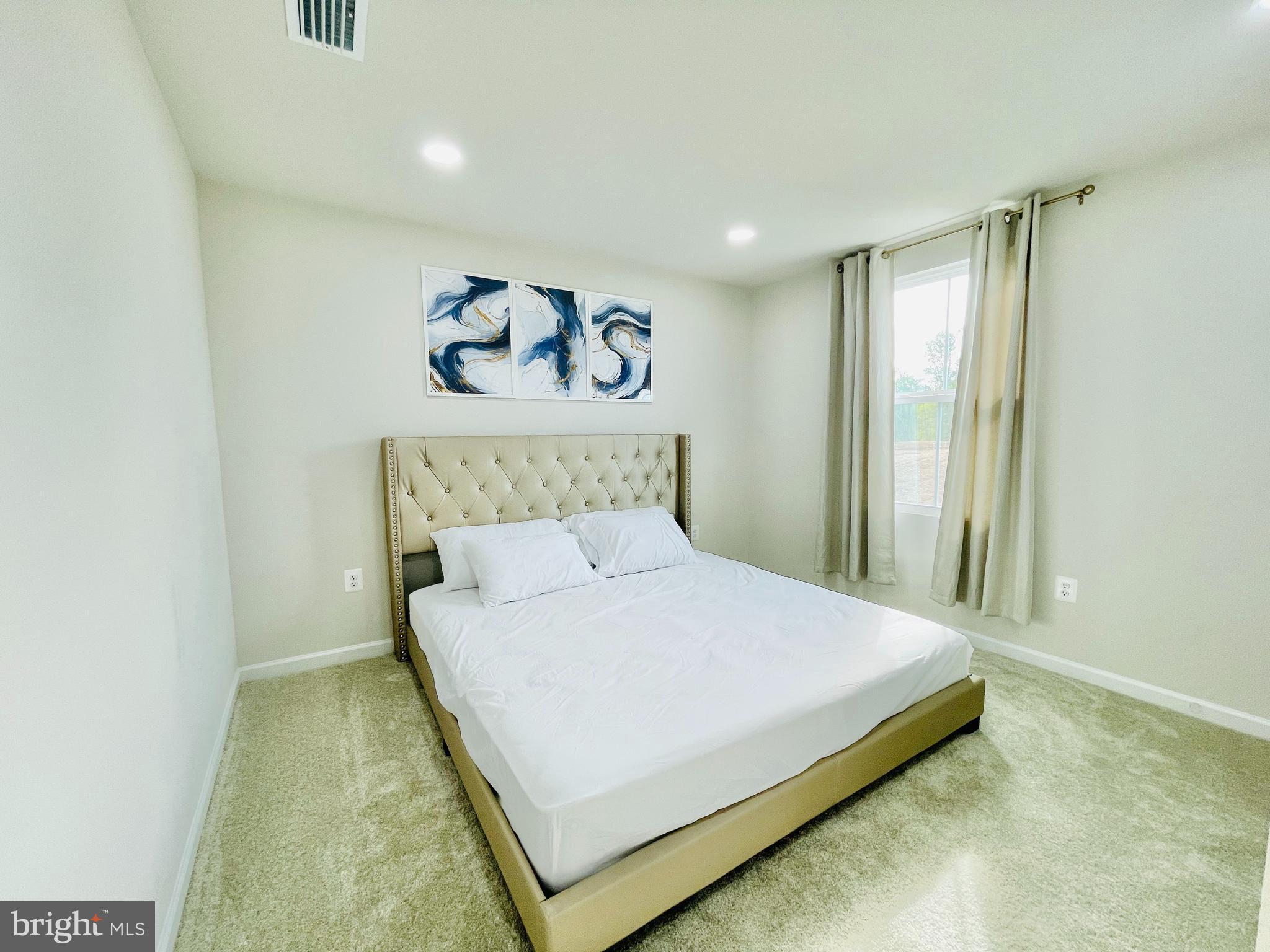 POTOMAC CHURCH FARMS - Residential Lease