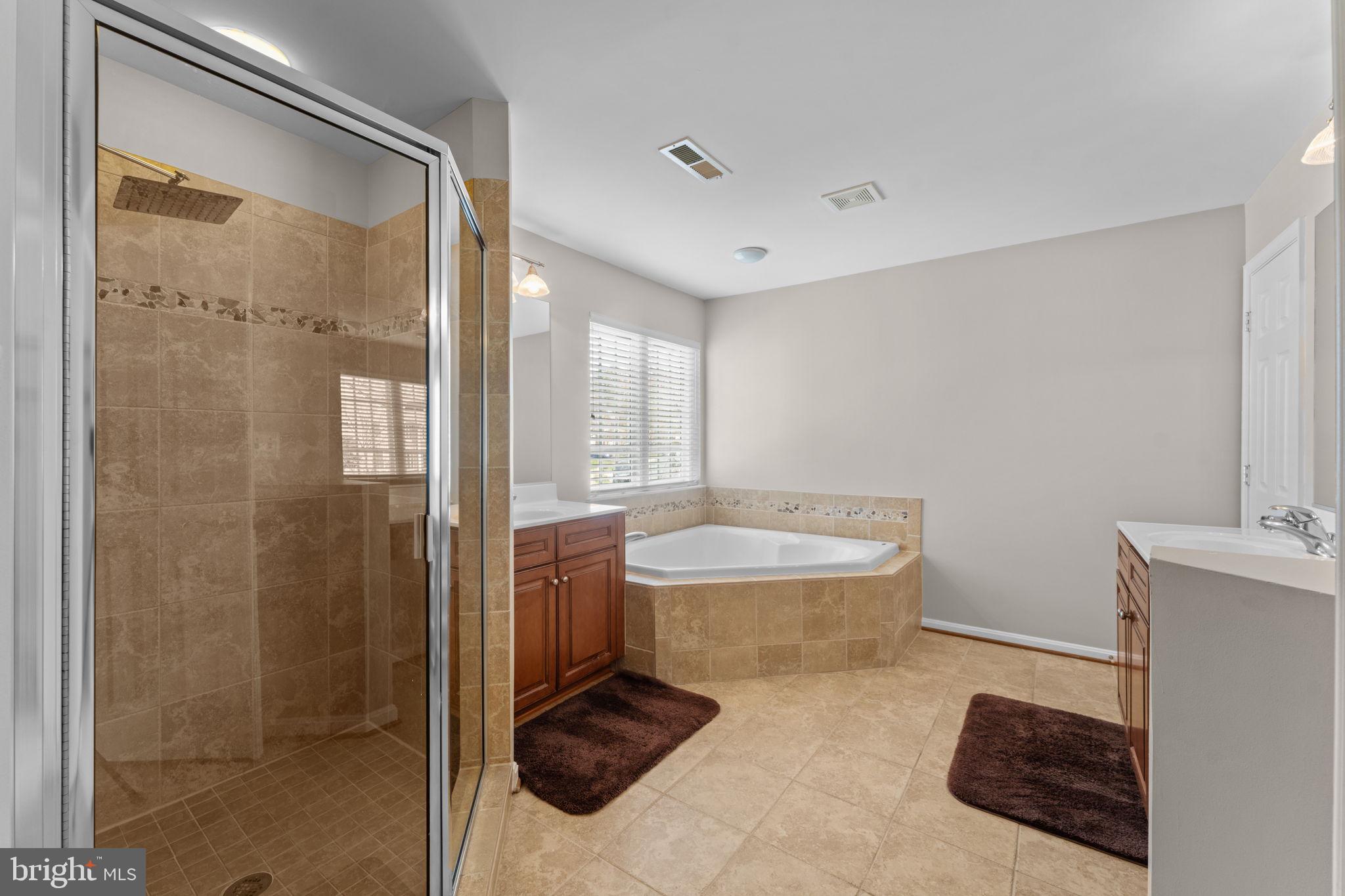 POTOMAC CREST - Residential