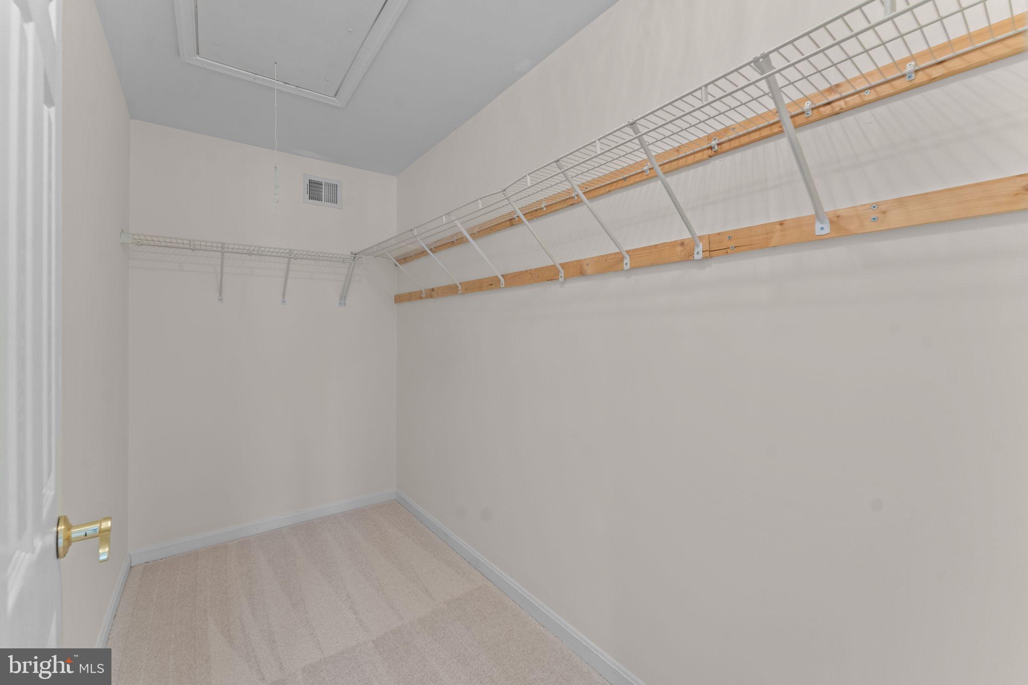 POTOMAC CREST - Residential