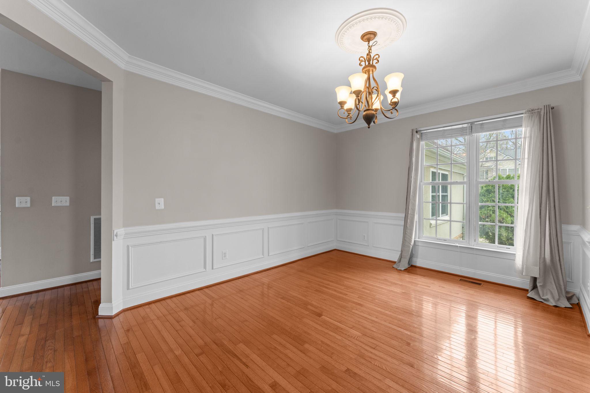 POTOMAC CREST - Residential