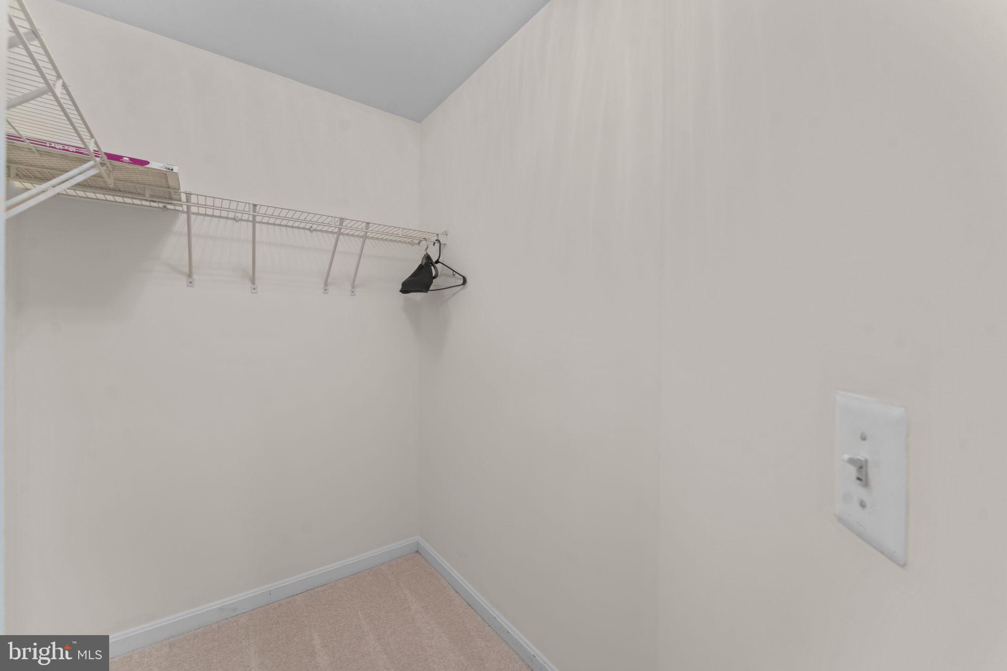 POTOMAC CREST - Residential