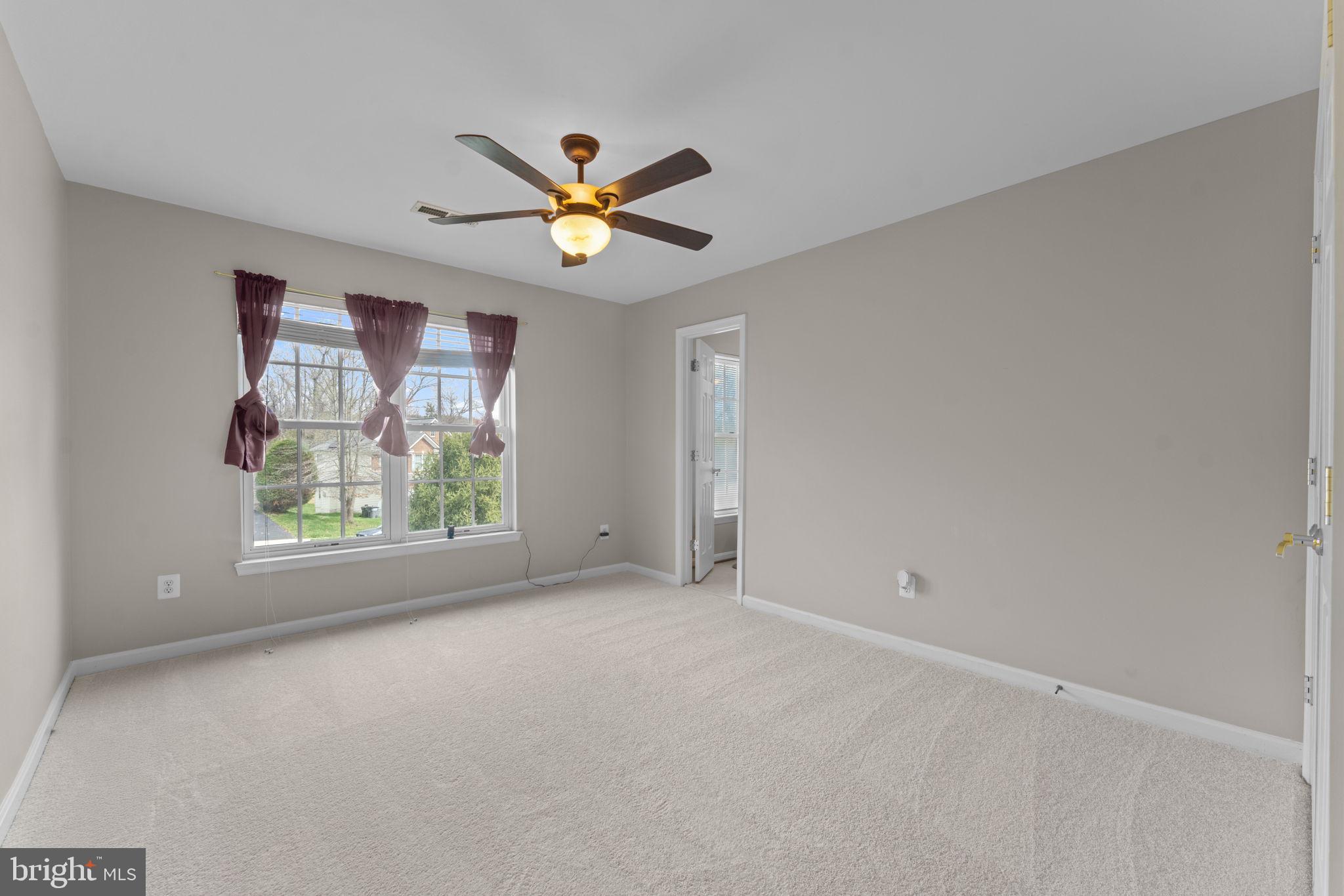 POTOMAC CREST - Residential