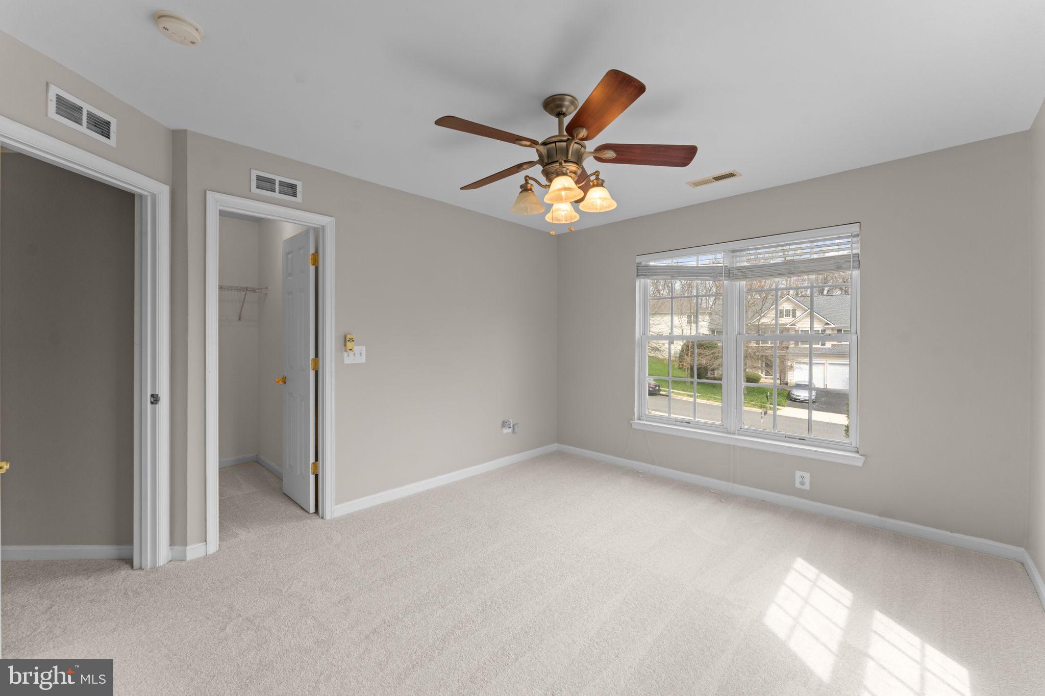 POTOMAC CREST - Residential