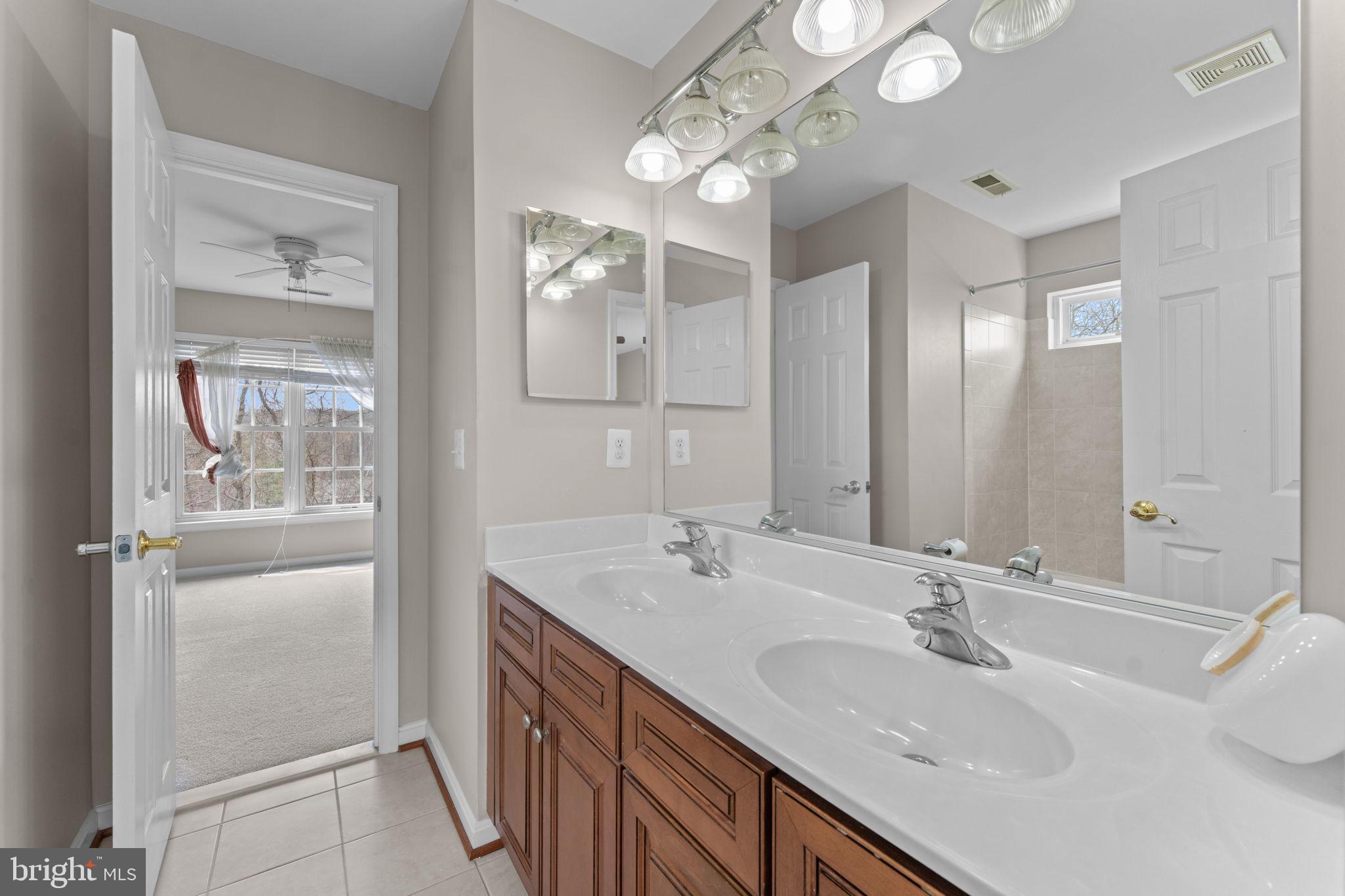 POTOMAC CREST - Residential