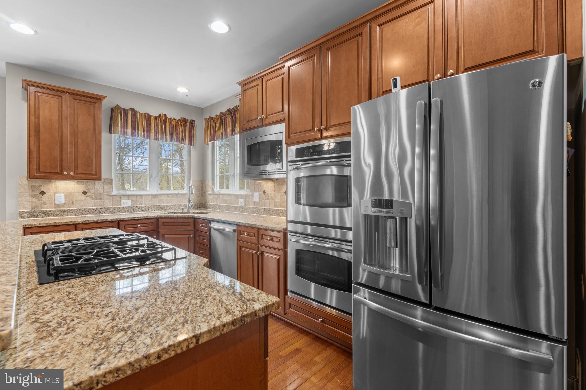 POTOMAC CREST - Residential