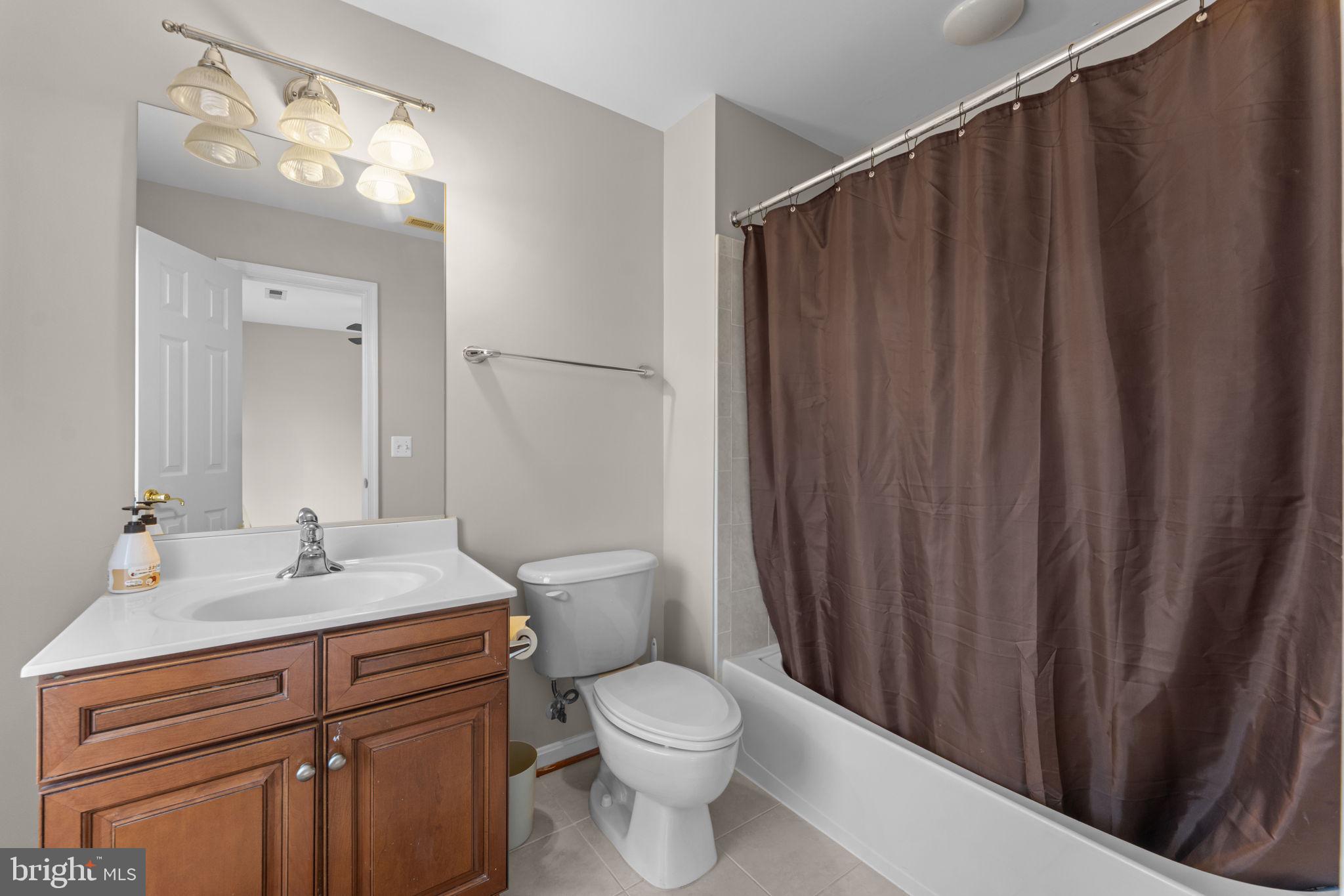 POTOMAC CREST - Residential