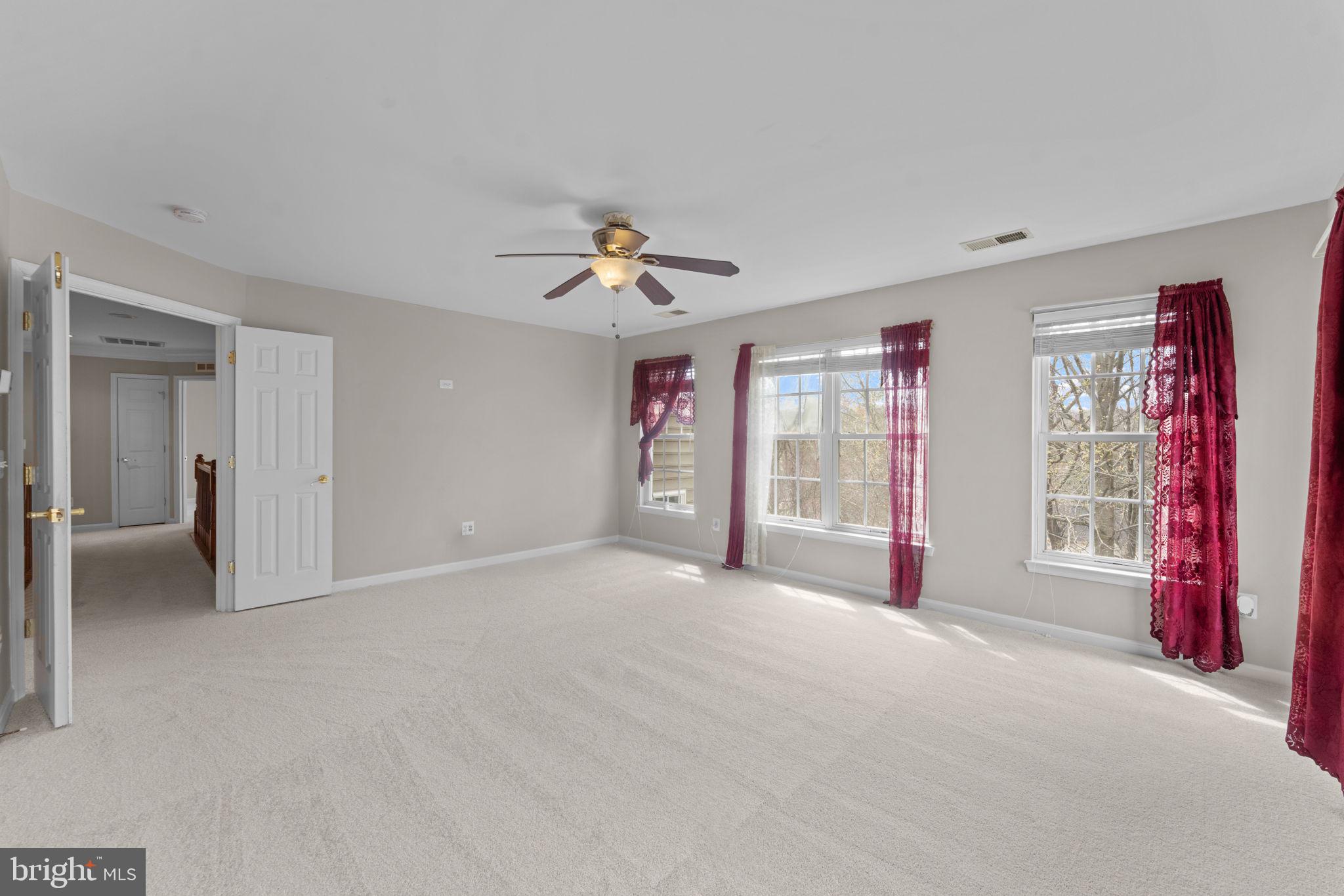 POTOMAC CREST - Residential