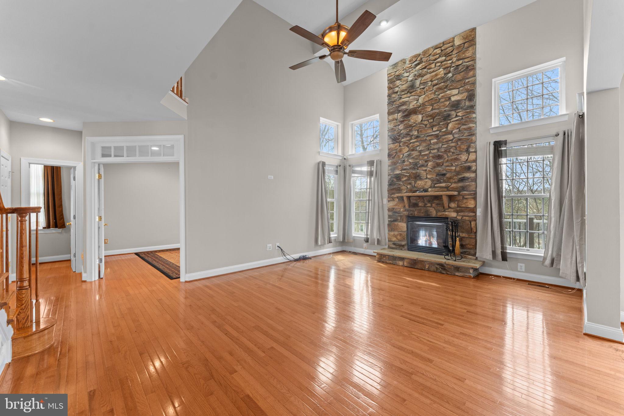 POTOMAC CREST - Residential