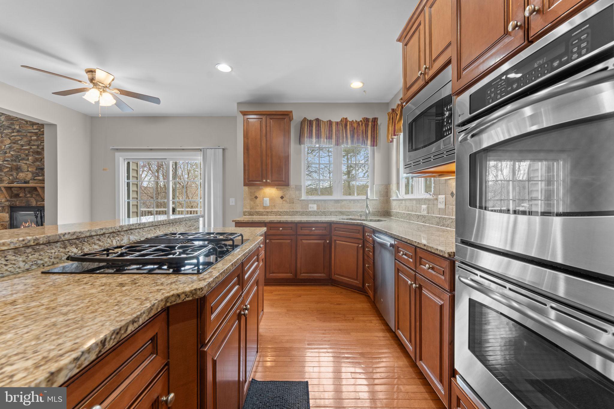 POTOMAC CREST - Residential