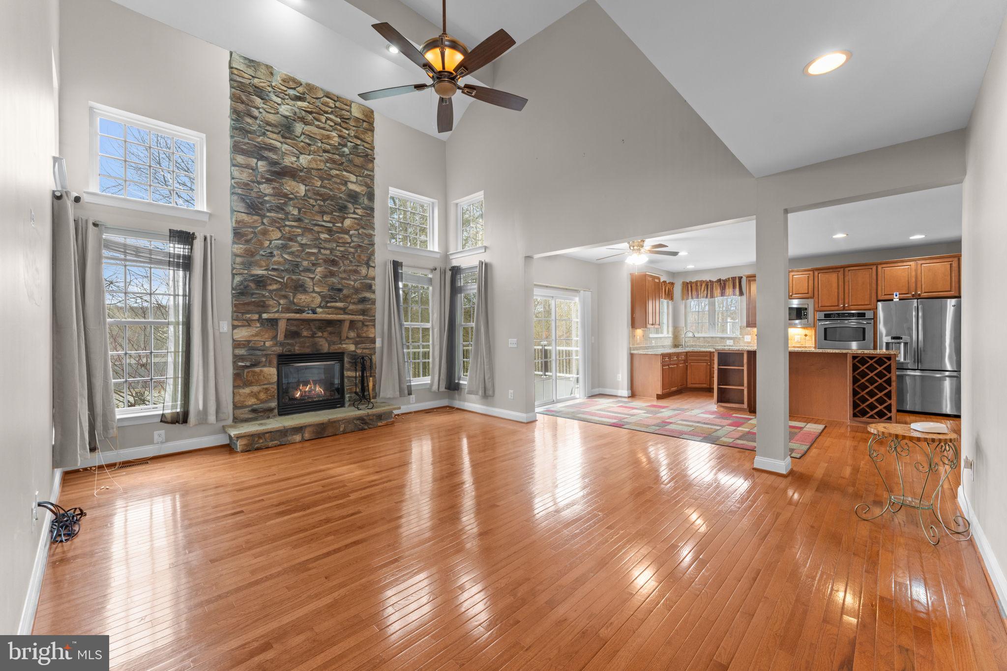 POTOMAC CREST - Residential