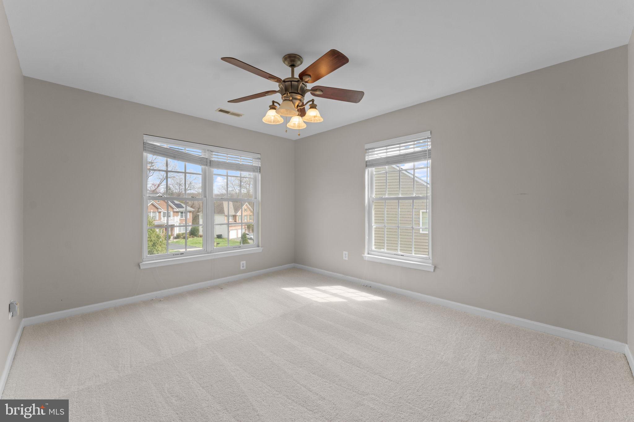 POTOMAC CREST - Residential