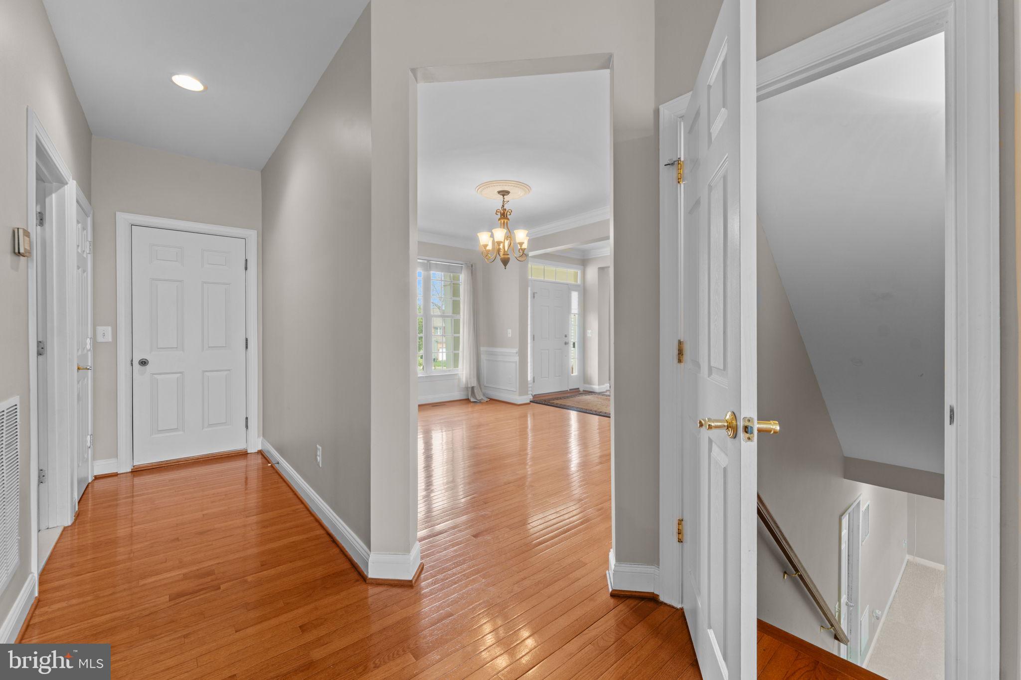 POTOMAC CREST - Residential