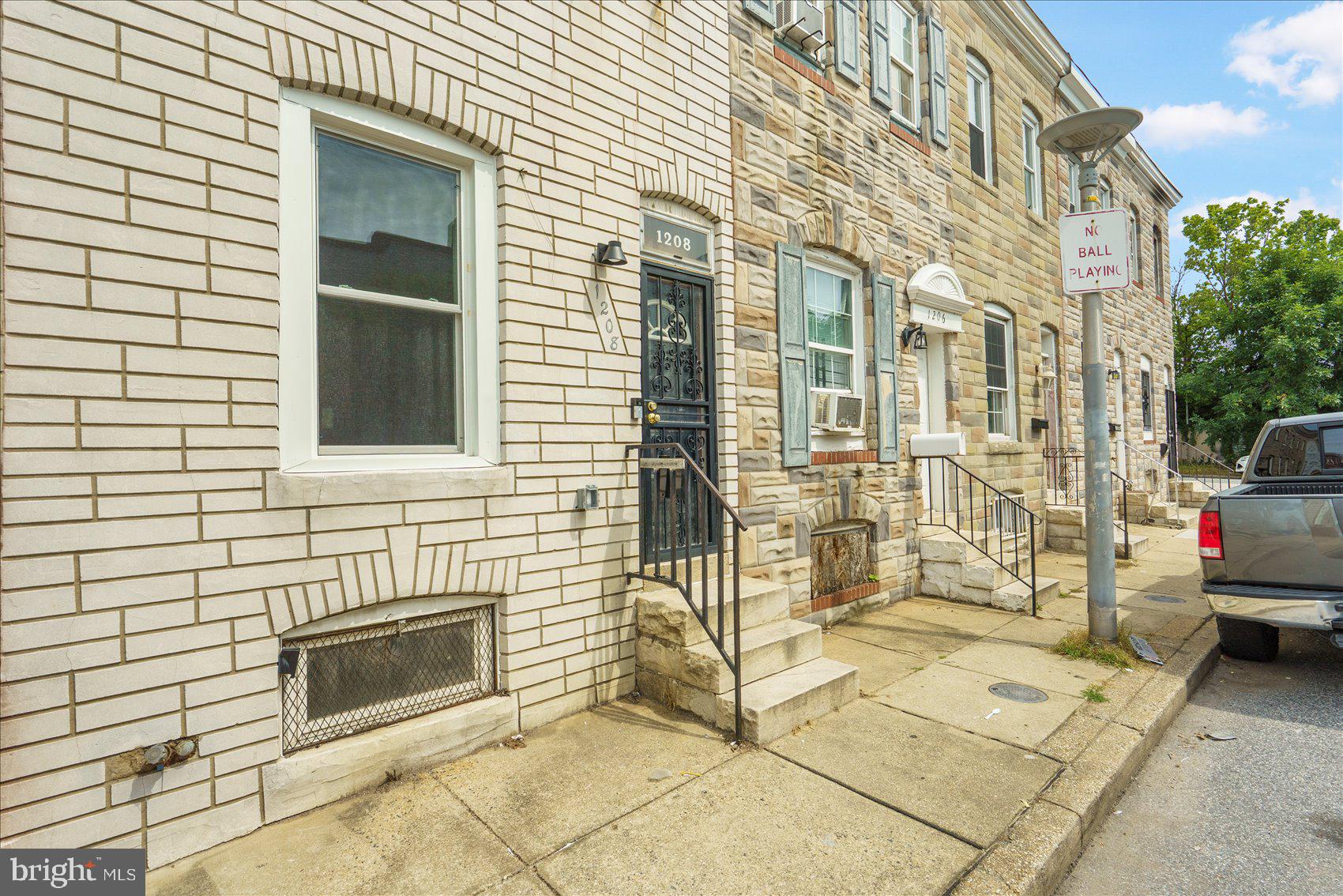 1208 GLYNDON AVENUE