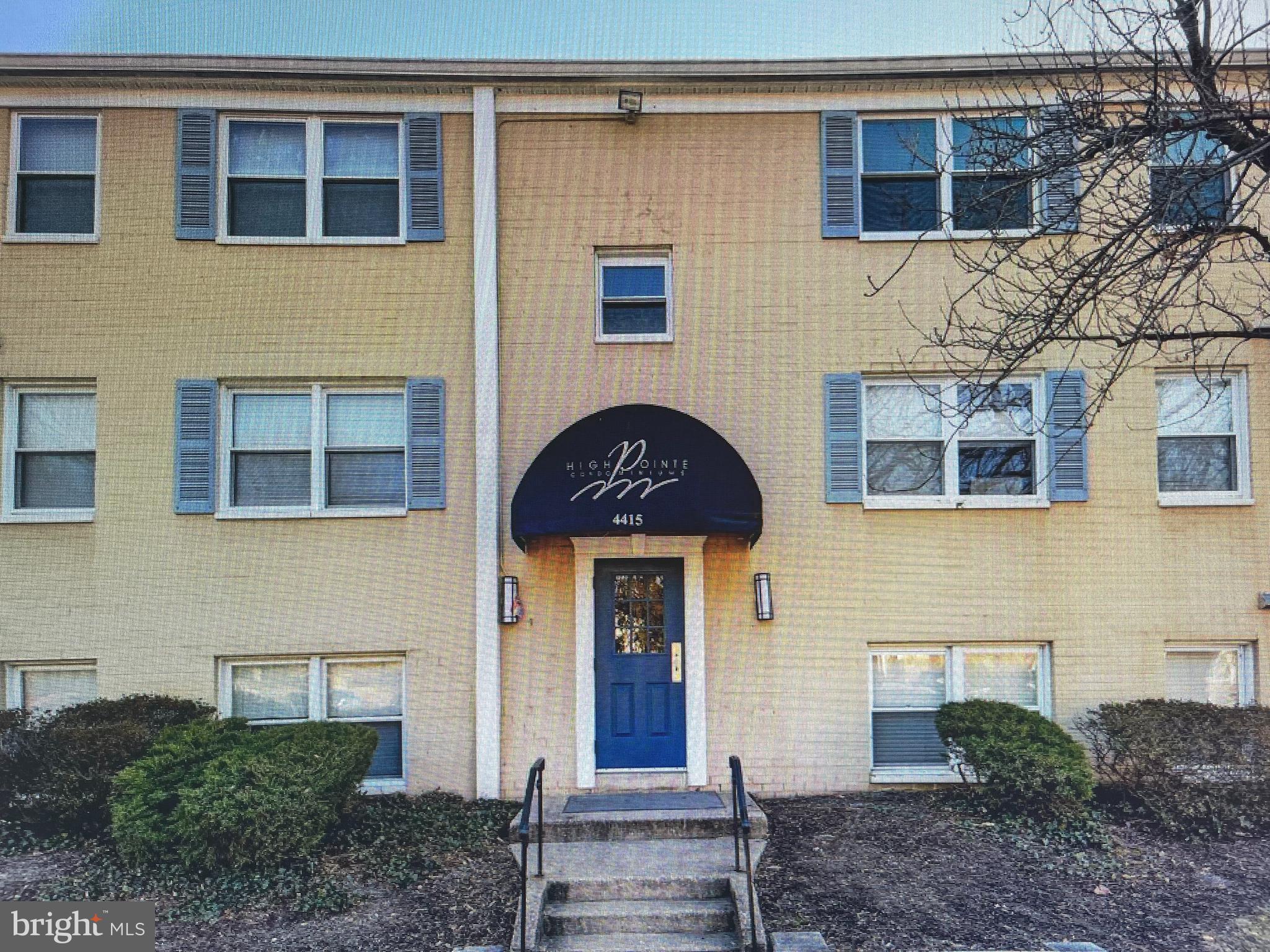 MEDFIELD - Residential