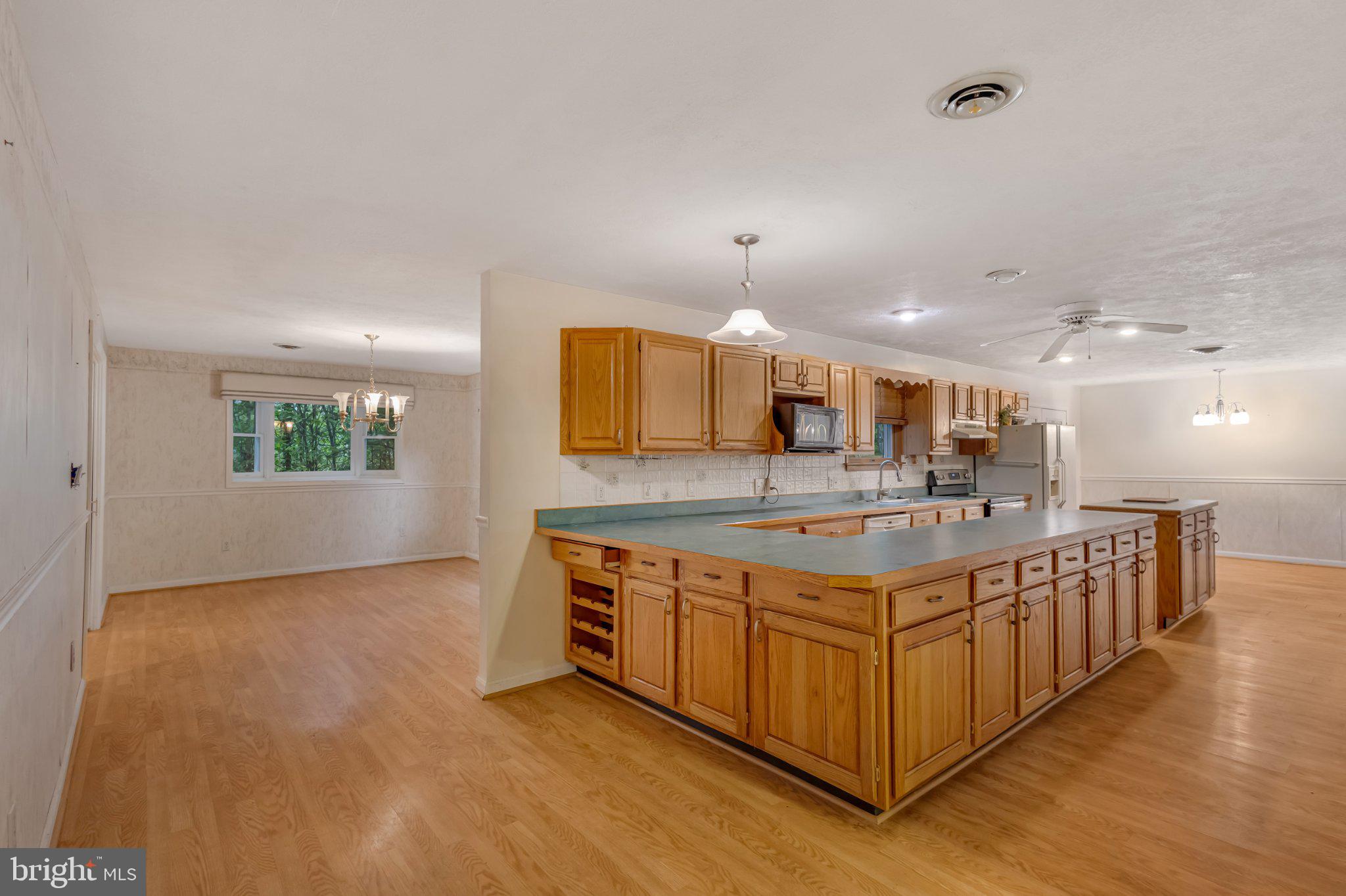 424 ASHLAND DRIVE