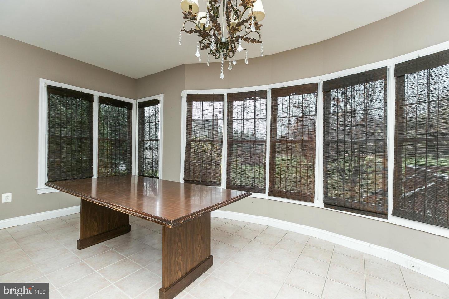 HAMPSHIRE GREENS - Residential