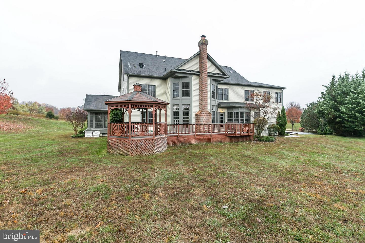 HAMPSHIRE GREENS - Residential