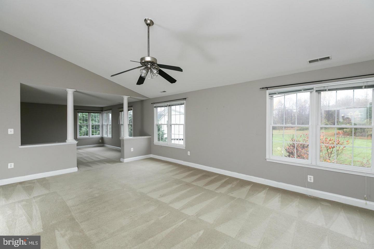 HAMPSHIRE GREENS - Residential