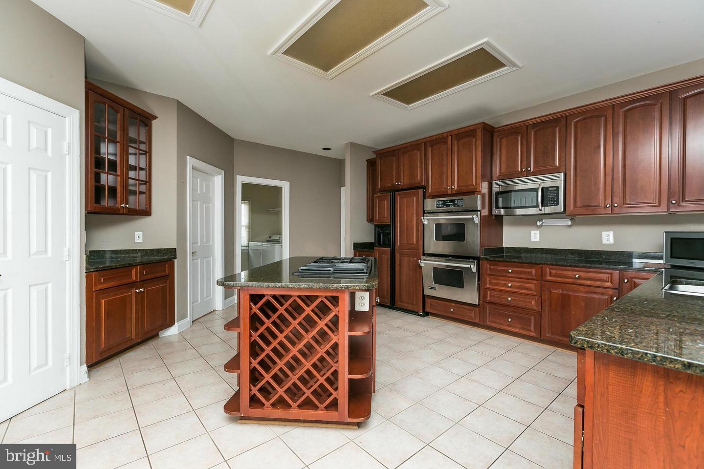 HAMPSHIRE GREENS - Residential